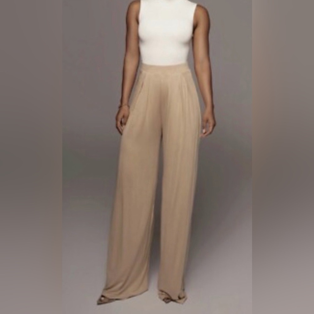 JLUXLABEL High-Rise Pleated Pants in Beige